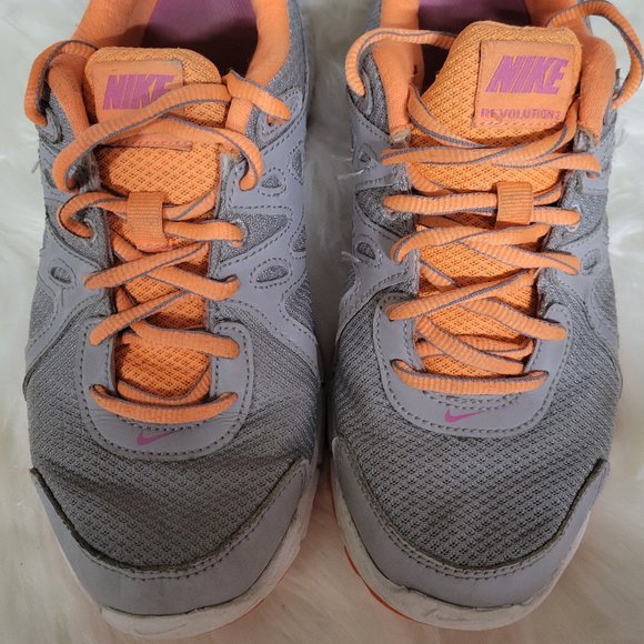 Nike Revolution 2 554900-016 Women's Gray/Orange Athletic Running Shoes Size 7 - Picture 4 of 8
